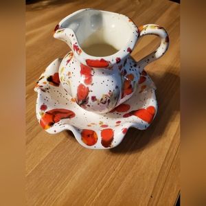 Mullins ceramic pitcher vase